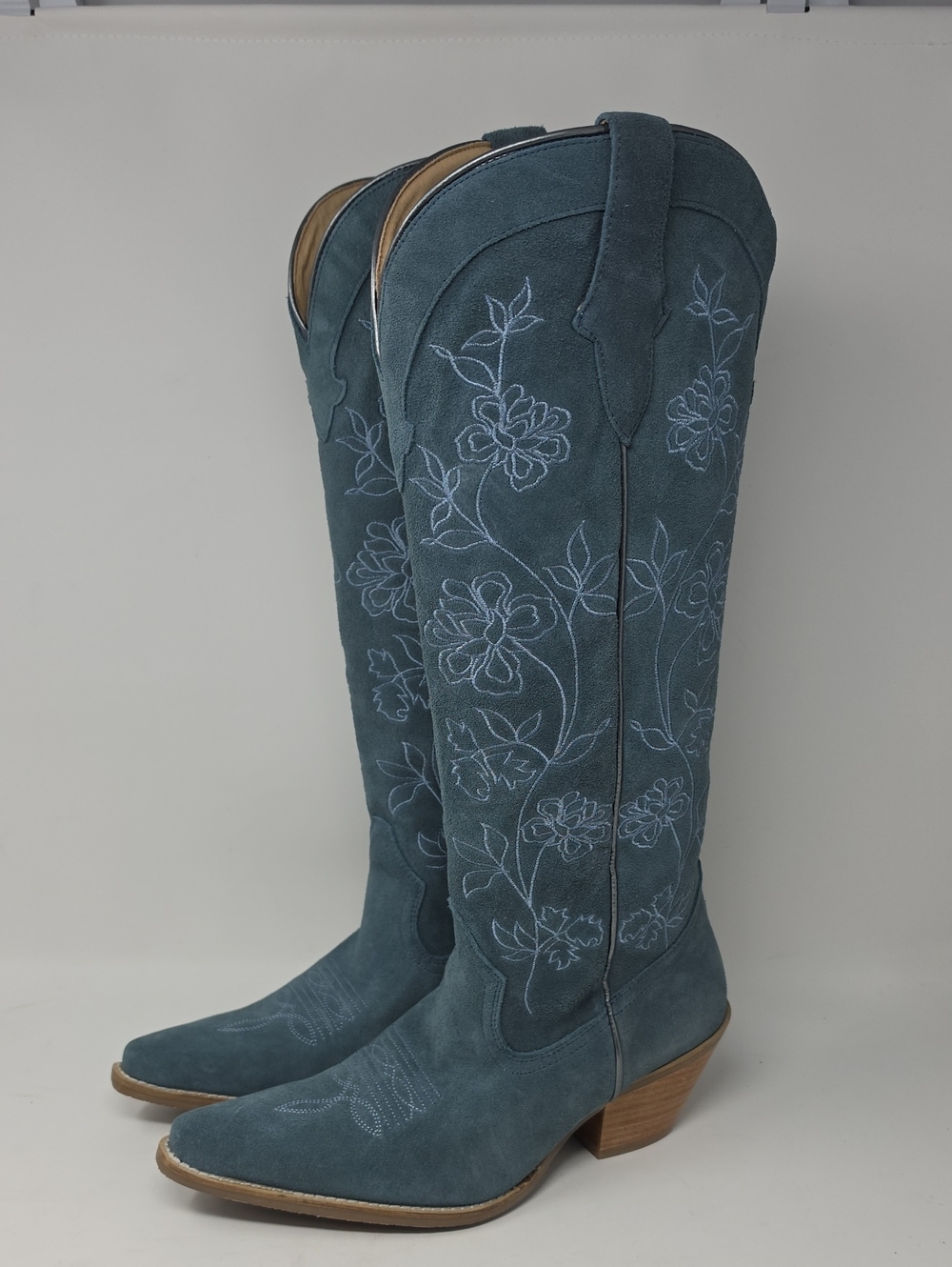 Shyanne Women's Flora Suede Tall Western Boots - Snip Toe Soze 10